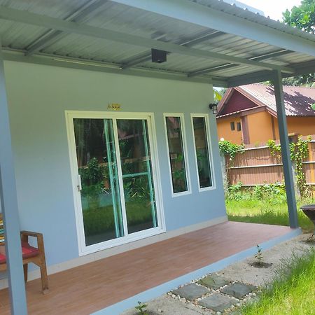Leaf House Bungalows Sha Plus Approved Koh Lanta Bagian luar foto