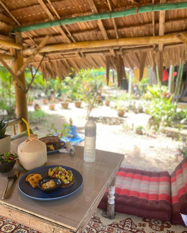 Leaf House Bungalows Sha Plus Approved Koh Lanta Bagian luar foto