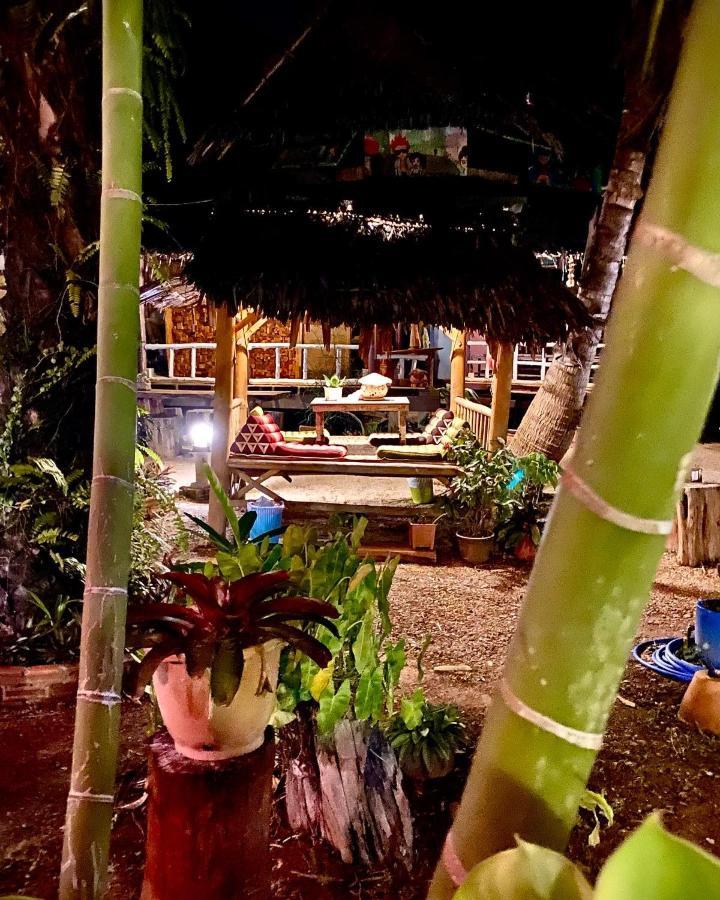 Leaf House Bungalows Sha Plus Approved Koh Lanta Bagian luar foto